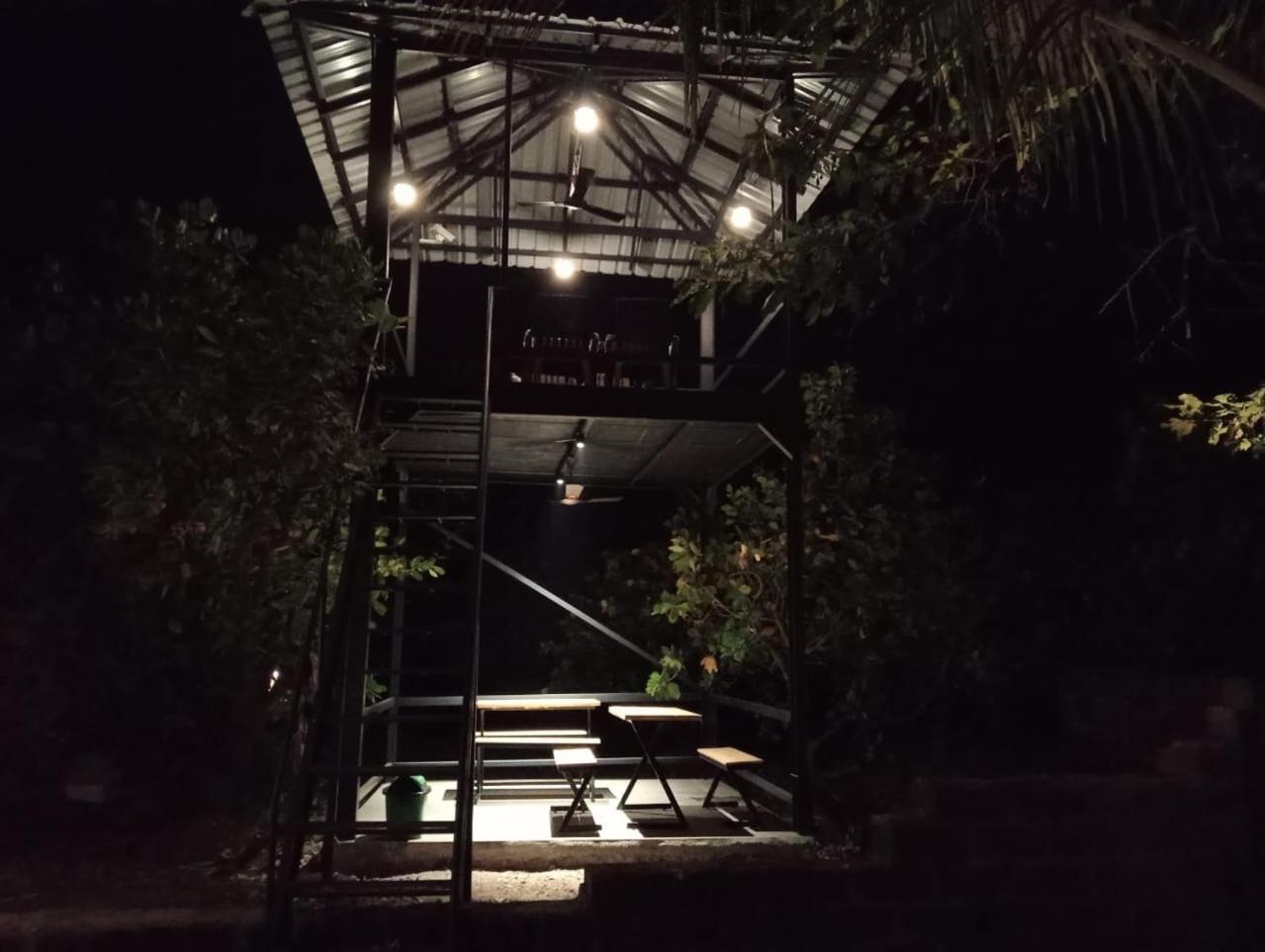 Saka Kadams Home Stay Guhāgar Buitenkant foto